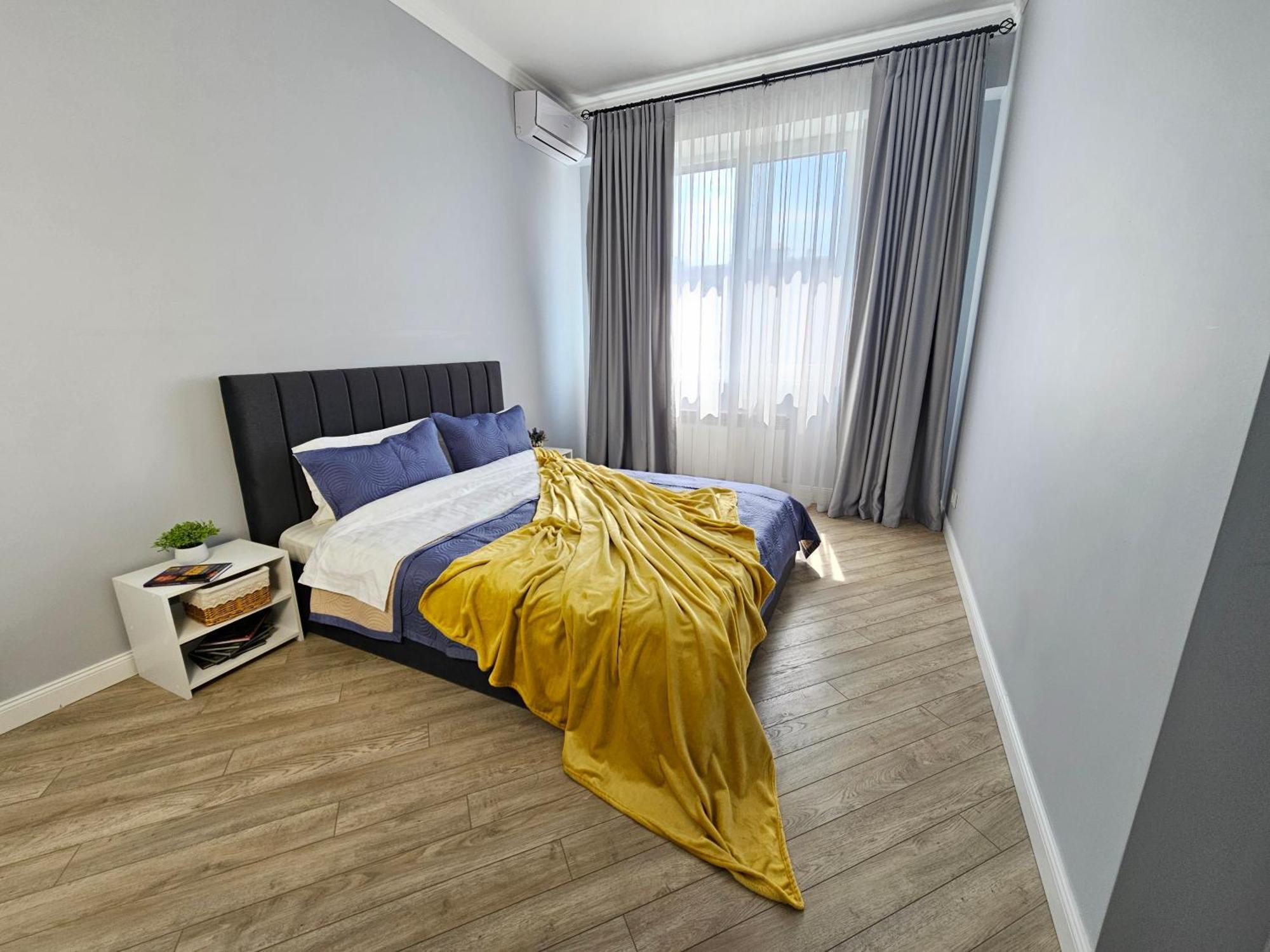 3 Room Gagarin Park Residential Complex Near Mega Shopping Mall Almaty Extérieur photo